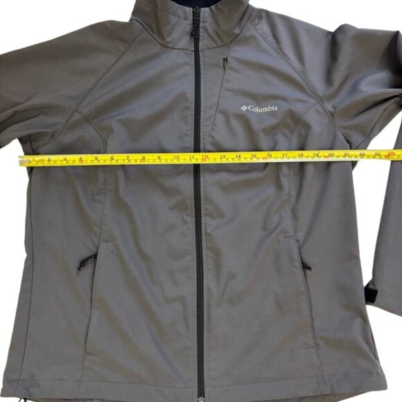 Columbia Women's XLarge Grey Softshell - Picture 3 of 5